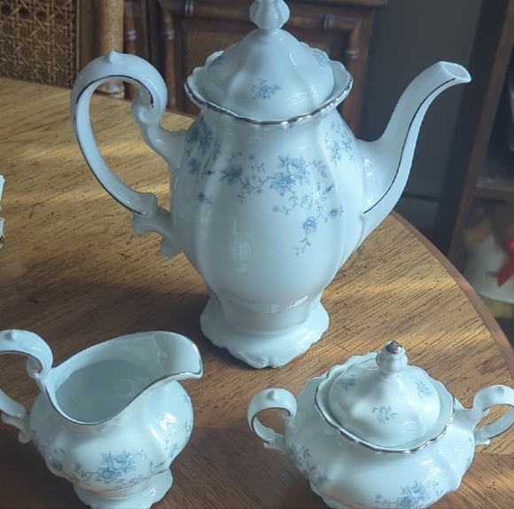 Johann Haviland Other - Elegant White and Blue Floral Tea Set